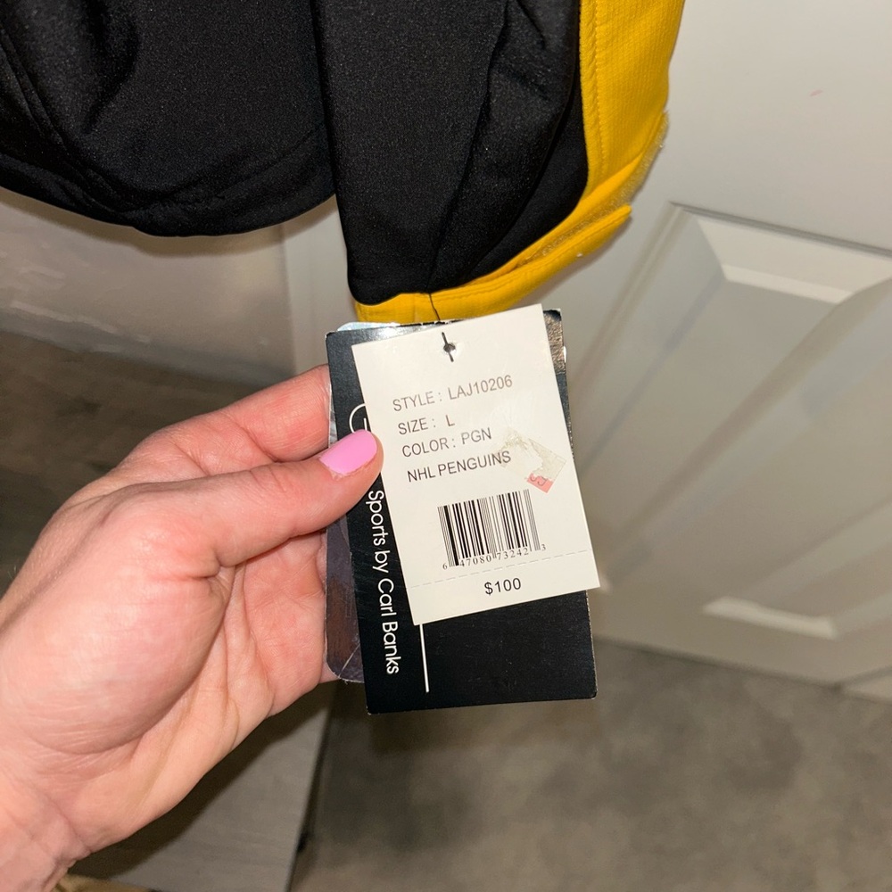 Penguins Jacket - Picture 2 of 3